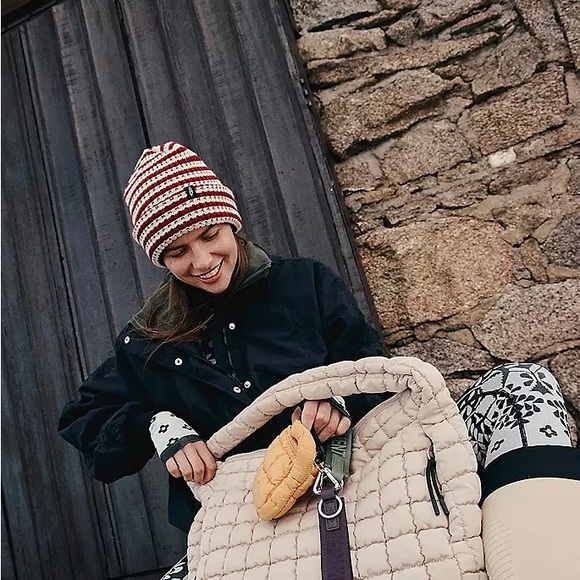 FP Movement Beige Quilted Women's Carryall Bag - Picture 3 of 7